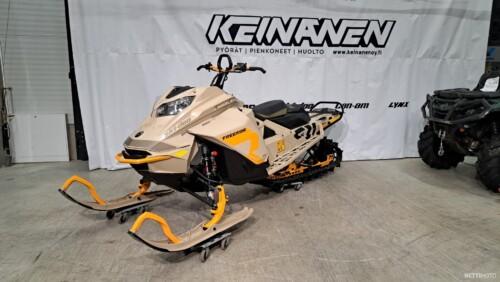 SKI-DOO FREERIDE 146 -22 712-ÖS