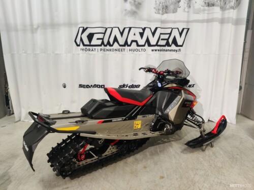 SKI-DOO MXZ XRS 850 -21 520-ÖJ - Image 3