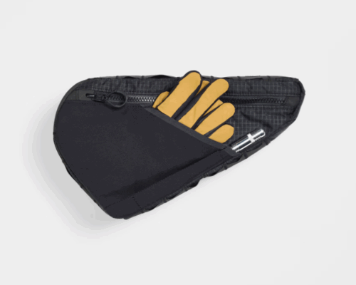 TREK ADVENTURE 1.6L BLACK TRIANGLE BAG - Image 4