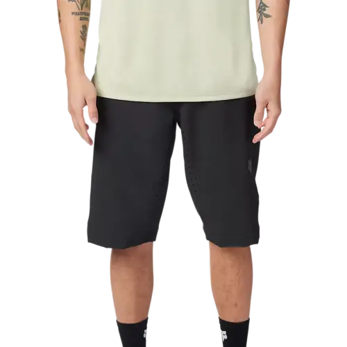 FOX DEFEND BLACK SHORT - Image 3