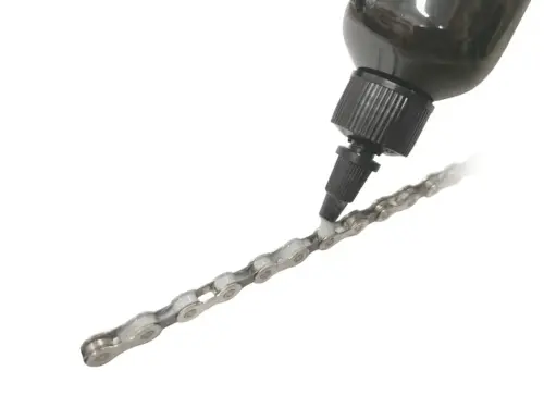 REX BLACK MAGIK NESTEMÄINEN KETJUVAHA 180 ML TIPPAPULLO - Image 4