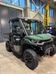 Can-Am Traxter XU T HD7 T1B 60 km/h 2026 Ohjaamolla & Lämmittimellä